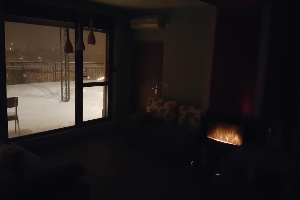 Unique Studio- Great Balcony And View! Parking Possibility! Veliko Tărnovo Exterior foto