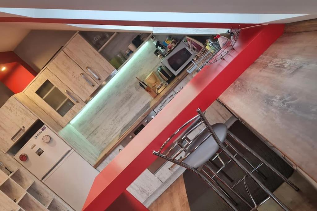 Unique Studio- Great Balcony And View! Parking Possibility! Veliko Tărnovo Exterior foto