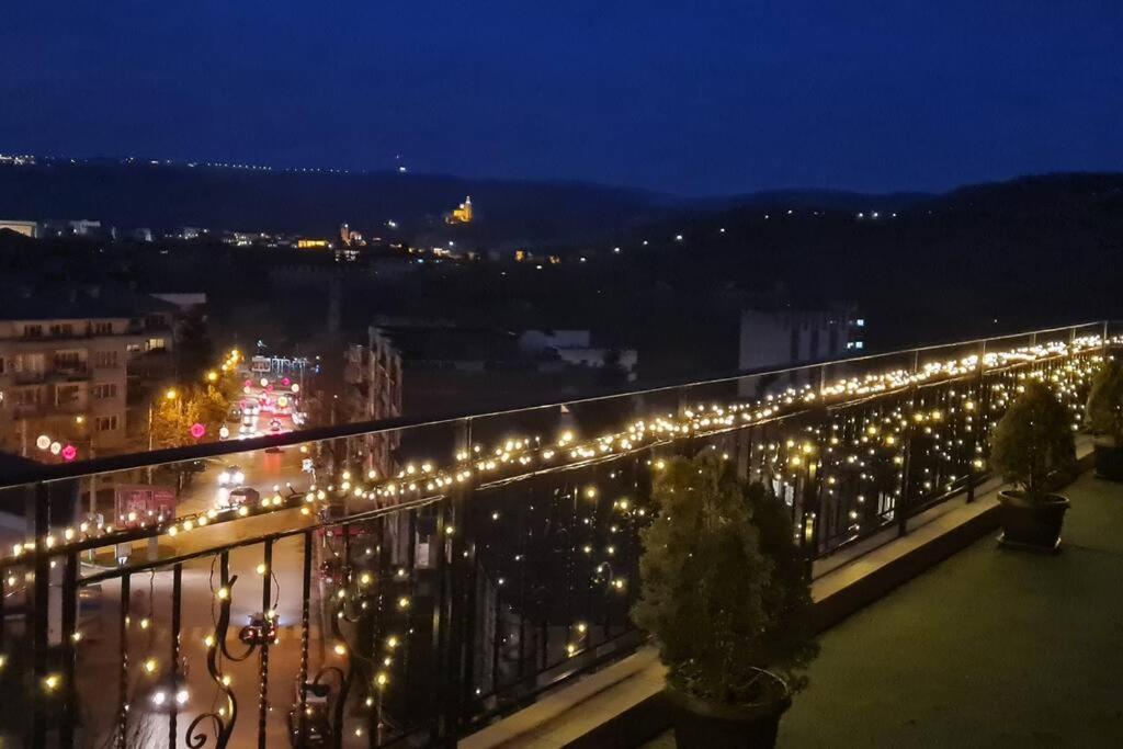 Unique Studio- Great Balcony And View! Parking Possibility! Veliko Tărnovo Exterior foto