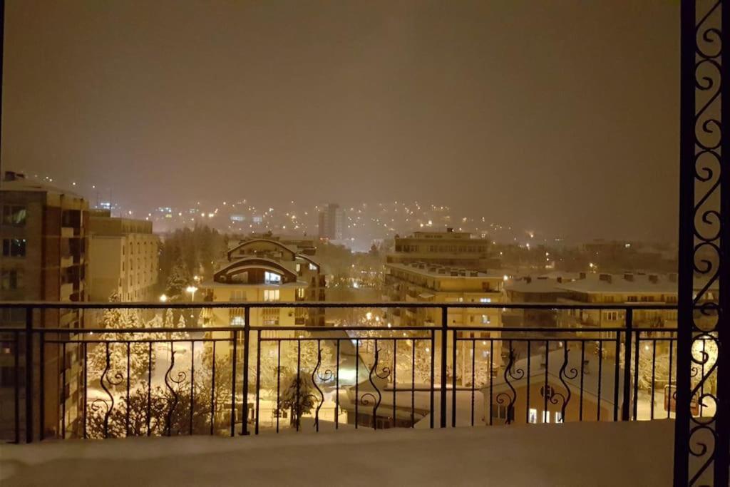 Unique Studio- Great Balcony And View! Parking Possibility! Veliko Tărnovo Exterior foto