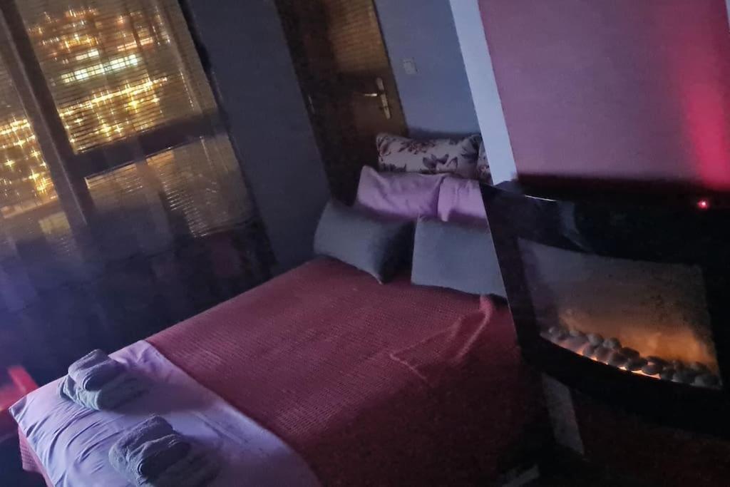 Unique Studio- Great Balcony And View! Parking Possibility! Veliko Tărnovo Exterior foto